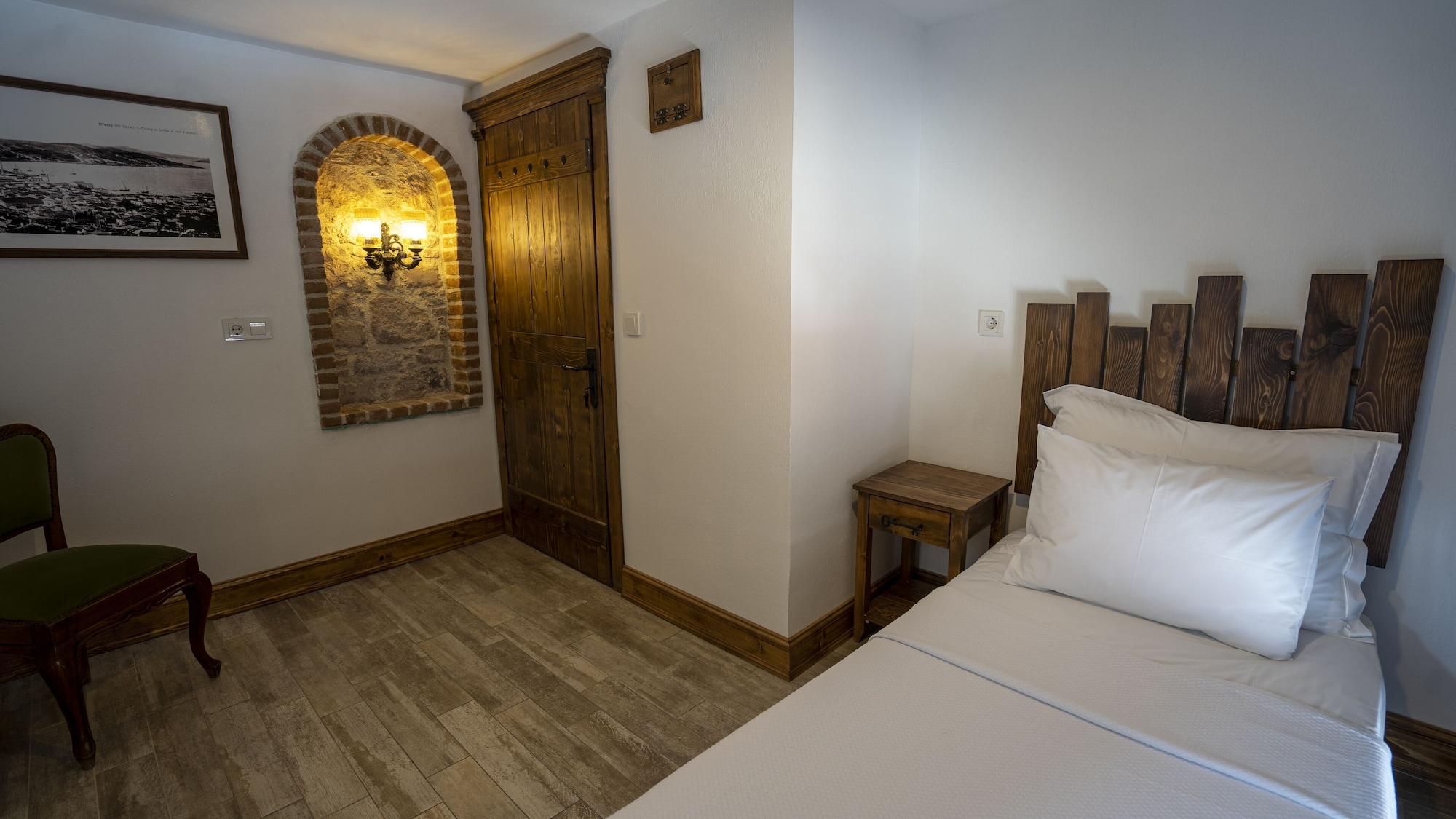 Villa Pietra Butik Otel Ayvalik Luaran gambar