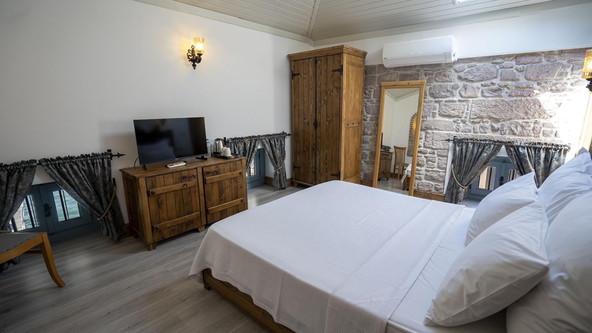Villa Pietra Butik Otel Ayvalik Luaran gambar