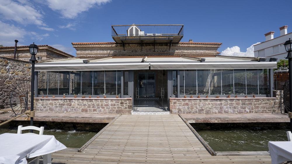 Villa Pietra Butik Otel Ayvalik Luaran gambar